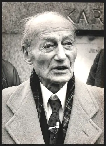 Fotografie Manfred Scholz, Essen, Hopfenstr. 9, Robert-Jean Longuet im Porträt