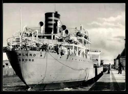 AK Schwedisches Handelsschiff M.S. Malmland von 1942 in der Schleuse Kiel-Holtenau