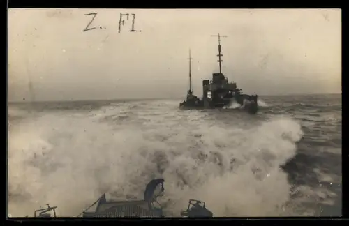 Foto-AK Torpedoboot auf Patrouillienfahrt vor der Küste von Flandern