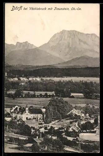 AK Dörfl bei Vöcklabruck, Panorama mit Traunstein