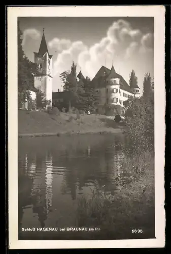AK Hagenau bei Braunau, Schloss mit Flusspartie