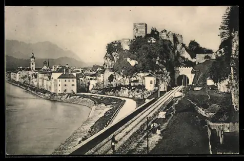 AK Rattenberg am Inn, Panorama mit Burg, Kirche und Bahngleis
