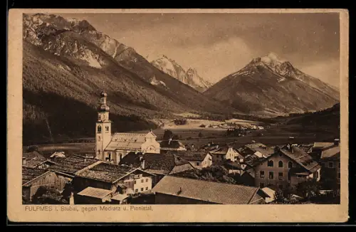 AK Fulpmes i. Stubai, Dorf mit Kirche, Blick gegen Medraitz und Pinnistal