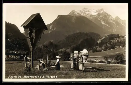 AK Mayrhofen /Zillertal, Bildstock mit Bergpanorama