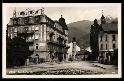 AK Lienz, Bahnhofstrasse, Hotel Lienzerhof, Kirche