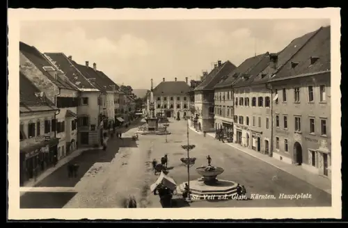 AK St. Veit a. d. Glan, Hauptplatz aus der Vogelschau, Brunnen, Säule