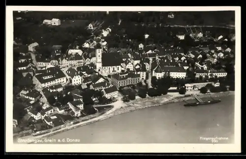 AK Grein a. d. Donau, Teilansicht mit Kirche, Fliegeraufnahme