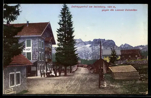 AK Iselsberg, Defreggerhof mit Blick auf die Lienzer Dolomiten