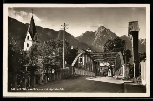 AK Lienz, Iselbrücke mit Kirche und Spitzkofel