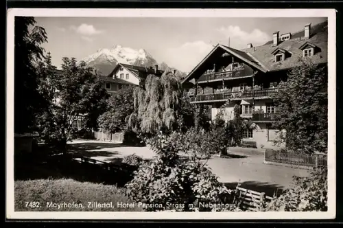 AK Mayrhofen, Hotel und Pension Strass mit Nebenhaus