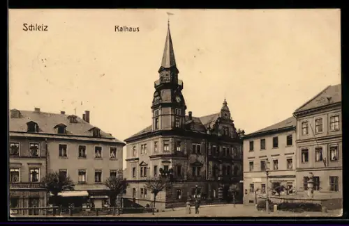 AK Schleiz, Rathaus mit Strassenpartie