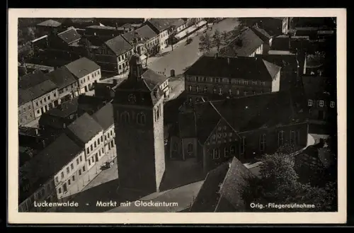AK Luckenwalde, Markt mit Glockenturm