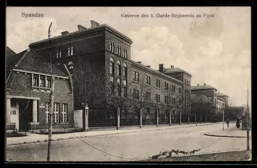 AK Berlin-Spandau, Kaserne des 5. Garde-Regiments zu Fuss