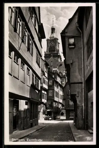AK Stuttgart, Turmstrasse mit Blick auf den Uhrturm