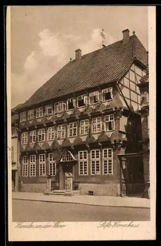 AK Hameln an der Weser, Stifts-Herrenhaus in der Aussenansicht