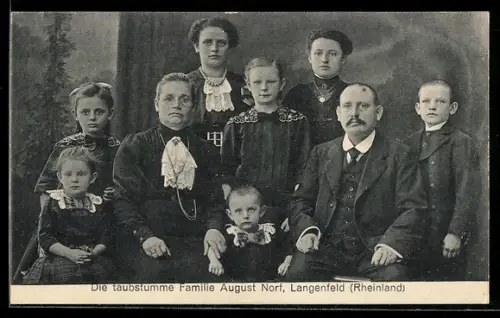 AK Langenfeld /Rheinland, Die taubstumme Familie August Norf