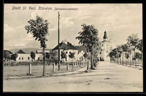 AK St. Veit /Kärnten, Personenbahnhof in der Aussenansicht