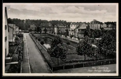 AK Neu-Isenburg, Strasse an der Jean-Philipp-Anlage, Parkanlage