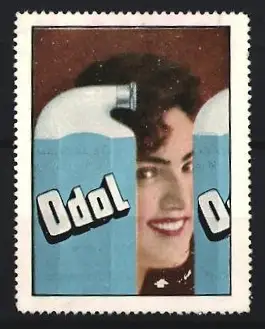 Reklamemarke Odol, Zahn- und Mundpflege, Zahnpflegeflasche vor lächelnder Frau