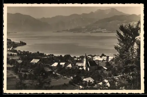 AK Weyregg am Attersee, Panorama mit Kirche und See