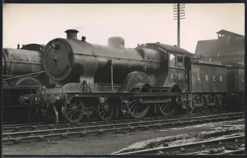 Fotografie britische Eisenbahn LNER, Tender-Lokomotive Dampflok No. 8781