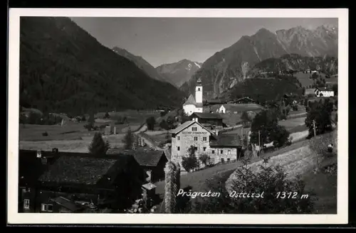 AK Prägraten /Osttirol, Ort mit Gasthof Steiner Post und Bergpanorama