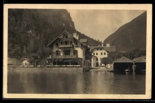 AK Hallstatt am Hallstättersee, Gasthof Gosaumühle, Ufergebäude und Bootshäuser