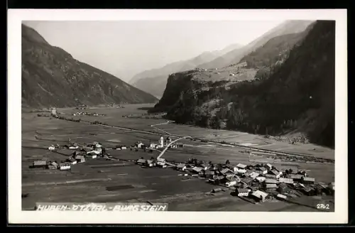 AK Längenfeld /Ötztal, Huben, Gesamtansicht mit Burgstein