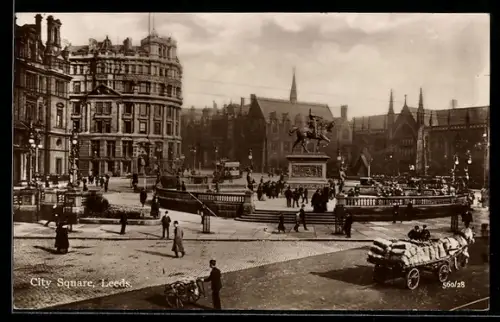 AK Leeds, City Square