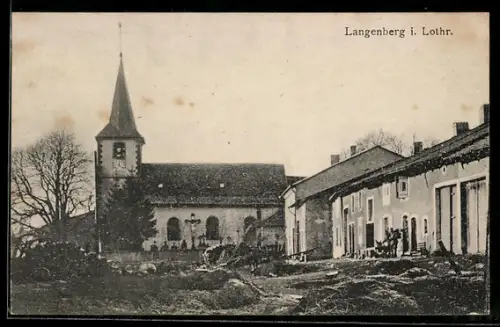 AK Langenberg i. Lothr., Blick zur Kirche