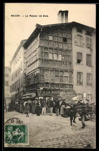 AK Macon, La Maison de Bois