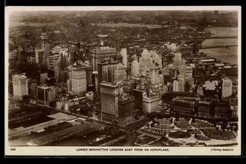 AK New York, NY, Lower Manhattan, Fliegeraufnahme gen Osten