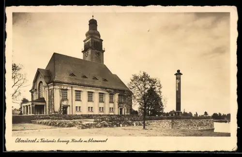 AK Oberursel i. Taunus, Evangelische Kirche mit Ehrenmal