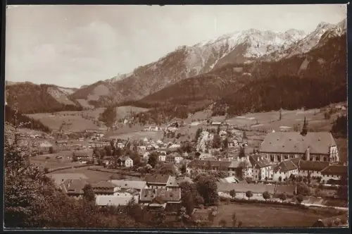 Fotografie unbekannter Fotograf, Ansicht Neuberg / Mürz, Partie an der Kiriche
