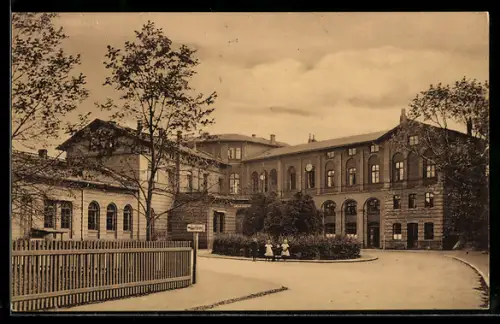 AK Falkenberg /Halle, Eingang zum Bahnhof
