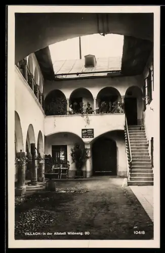 AK Villach, Arkadenhof mit Treppe