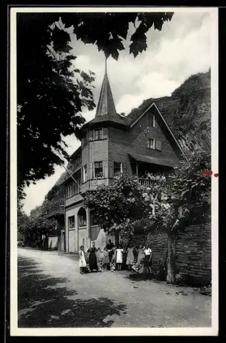 AK Kaub /Rhein, Schifferkinderheim am Weg