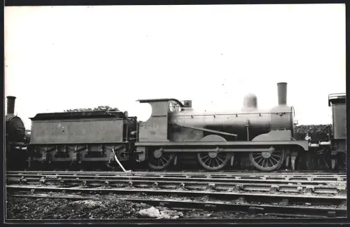 Fotografie britische Eisenbahn, Tender-Lokomotive, Dampflok No. 7906