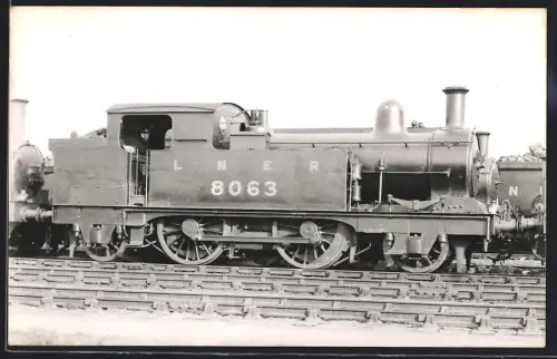 Fotografie britische Eisenbahn LNER, Lokomotive, Dampflok No. 8063
