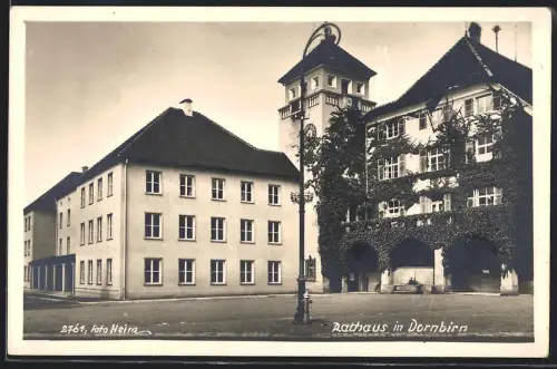 Fotografie Heim, Ansicht Dornbirn, Rathaus mit Vorplatz