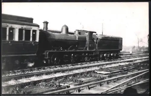 Fotografie unbekannter Fotograf, Ansicht Oxford, britische Eisenbahn, Tender-Lokomotive, Dampflok No. 10