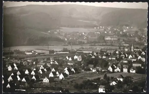 Fotografie Cramer, Dortmund, Ansicht Oeventrop, Ortsansicht mit Fabrik 1963