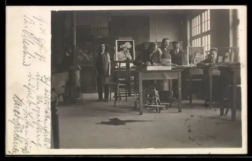 AK Maler in einem Atelier