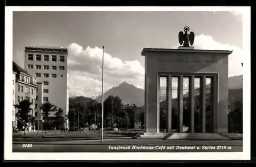 AK Innsbruck, Hochhaus-Café mit Denkmal
