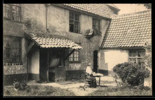 AK Bruges, Cour des Maisons-Dieu, Rue Ste. Catherine Une dentelliere, Klöpplerin im Hof am Tisch