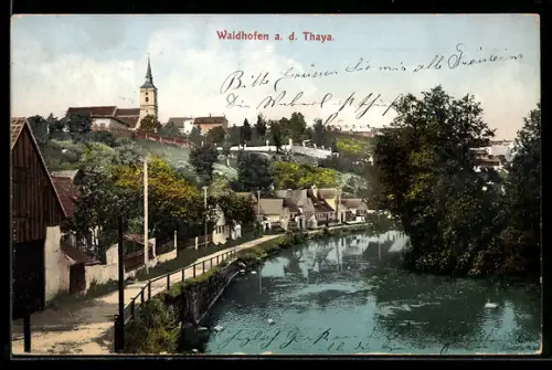 AK Waidhofen a. d. Thaya, Uferpartie, Im Hintergrund Kirche
