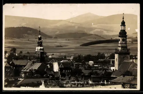 AK Landeshut, Totalansicht mit Blick auf die Schneekoppe
