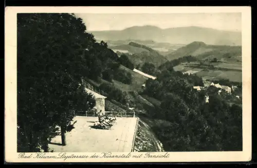 AK Bad Kreuzen, Liegeterrasse der Kuranstalt Fernsicht