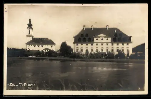 AK Zell a. d. Pram, Uferpartie mit Kirche