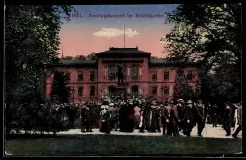AK Kiel, Sonntagskonzert im Schlossgarten